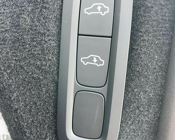 Вольво ХС90, объемом двигателя 0 л и пробегом 65 тыс. км за 61900 $, фото 28 на Automoto.ua