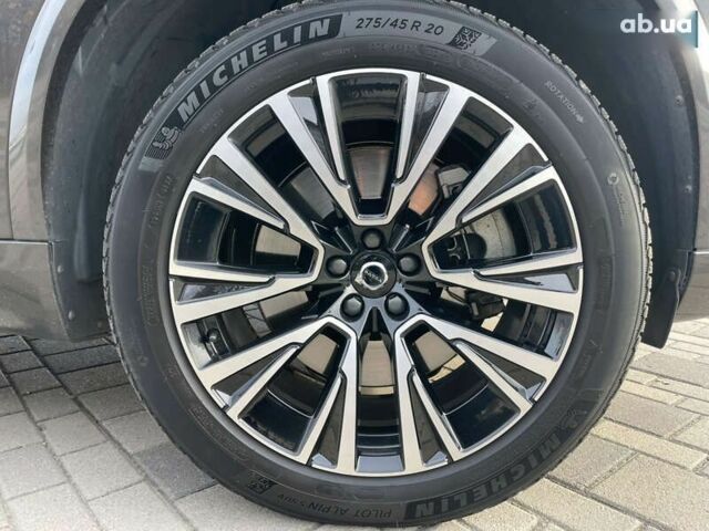 Вольво ХС90, объемом двигателя 0 л и пробегом 65 тыс. км за 61900 $, фото 15 на Automoto.ua