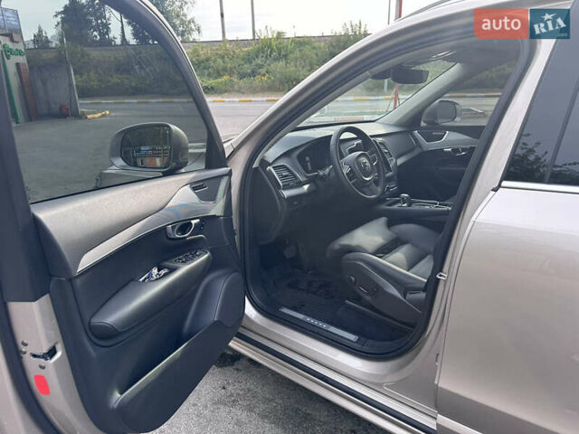 Вольво ХС90, объемом двигателя 1.97 л и пробегом 10 тыс. км за 60000 $, фото 6 на Automoto.ua