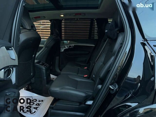 Вольво ХС90, объемом двигателя 0 л и пробегом 24 тыс. км за 94000 $, фото 29 на Automoto.ua