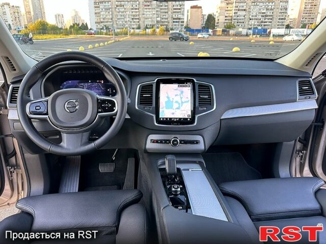 Вольво ХС90, об'ємом двигуна 2 л та пробігом 19 тис. км за 52500 $, фото 5 на Automoto.ua