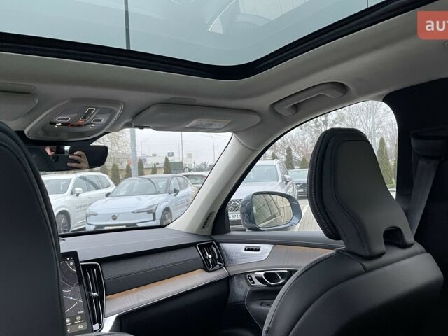 Вольво ХС90, объемом двигателя 1.97 л и пробегом 0 тыс. км за 102285 $, фото 33 на Automoto.ua