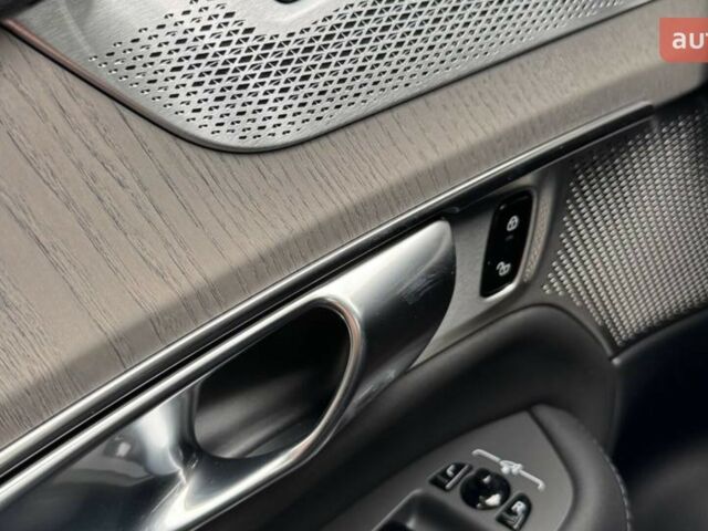 Вольво ХС90 2025 в Полтаве на Automoto.ua Вольво ХС90, объемом двигателя 1.97 л и пробегом 0 тыс. км за 102247 $, фото 22 на Automoto.ua