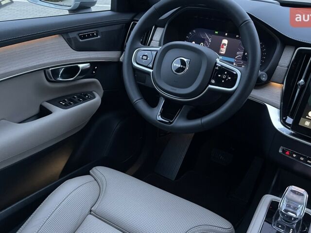 Вольво ХС90, об'ємом двигуна 1.97 л та пробігом 0 тис. км за 85354 $, фото 32 на Automoto.ua