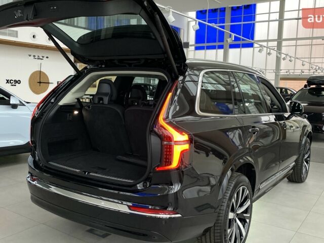 Вольво ХС90 2025 року купити нове авто Вольво ХС90 2025 року від офіційного дилера Автоцентр AUTO.RIA Вольво фото
