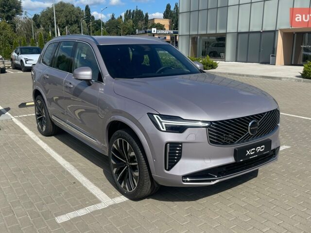 Вольво ХС90, объемом двигателя 1.97 л и пробегом 0 тыс. км за 71934 $, фото 2 на Automoto.ua