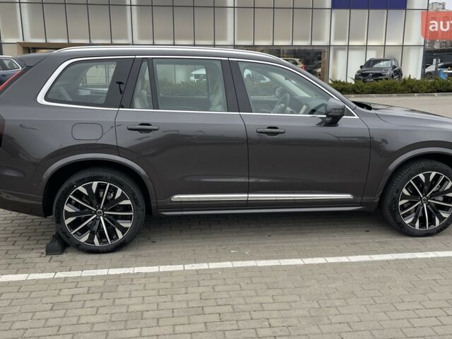 Вольво ХС90, об'ємом двигуна 1.97 л та пробігом 0 тис. км за 93353 $, фото 4 на Automoto.ua