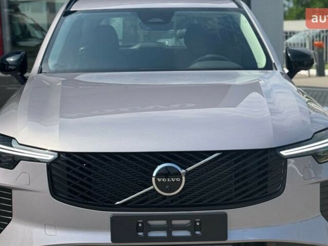 Вольво ХС90, объемом двигателя 1.97 л и пробегом 0 тыс. км за 94682 $, фото 1 на Automoto.ua