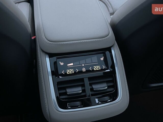 Вольво ХС90, об'ємом двигуна 1.97 л та пробігом 0 тис. км за 85354 $, фото 28 на Automoto.ua