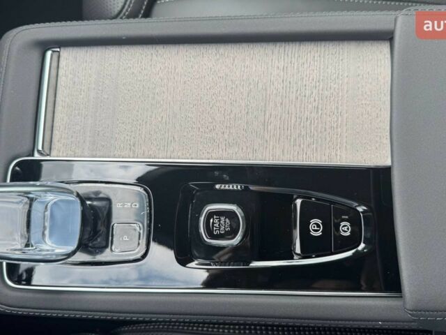 Вольво ХС90, объемом двигателя 1.97 л и пробегом 0 тыс. км за 94682 $, фото 23 на Automoto.ua