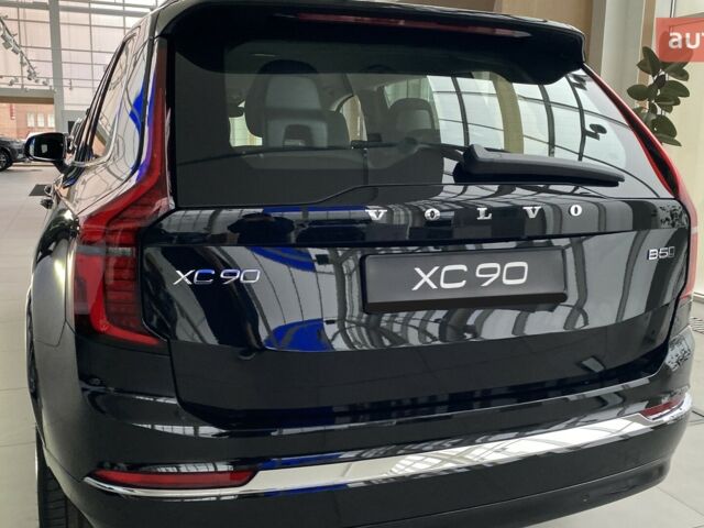 Вольво ХС90 2025 року купити нове авто Вольво ХС90 2025 року від офіційного дилера Автоцентр AUTO.RIA Вольво фото