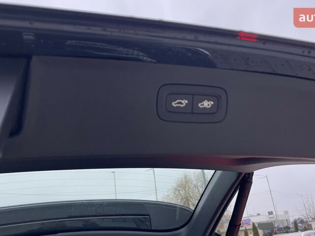 Вольво ХС90, объемом двигателя 1.97 л и пробегом 0 тыс. км за 102285 $, фото 39 на Automoto.ua