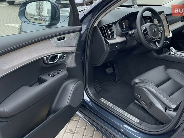 Вольво ХС90, объемом двигателя 1.97 л и пробегом 0 тыс. км за 102285 $, фото 15 на Automoto.ua