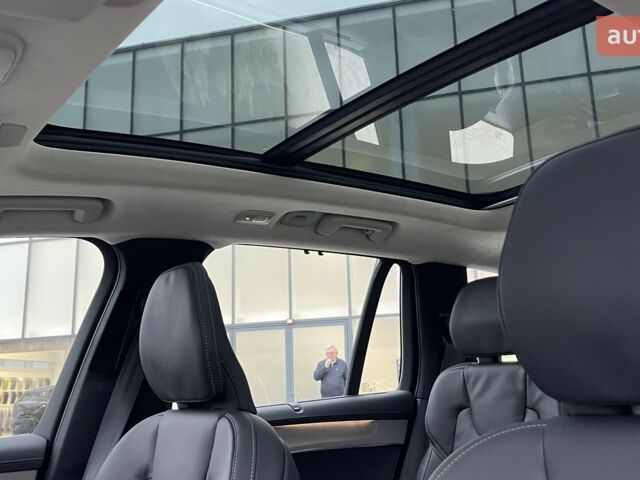 Вольво ХС90, объемом двигателя 1.97 л и пробегом 0 тыс. км за 102285 $, фото 26 на Automoto.ua