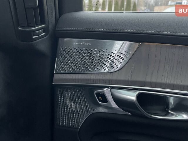 Вольво ХС90, объемом двигателя 1.97 л и пробегом 0 тыс. км за 102285 $, фото 34 на Automoto.ua