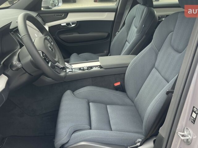 Вольво ХС90, объемом двигателя 1.97 л и пробегом 0 тыс. км за 71934 $, фото 8 на Automoto.ua