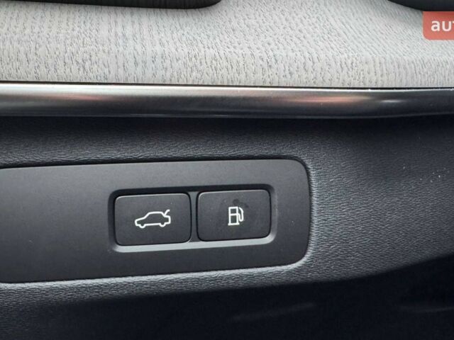 Вольво ХС90 2025 в Полтаве на Automoto.ua Вольво ХС90, объемом двигателя 1.97 л и пробегом 0 тыс. км за 102247 $, фото 21 на Automoto.ua