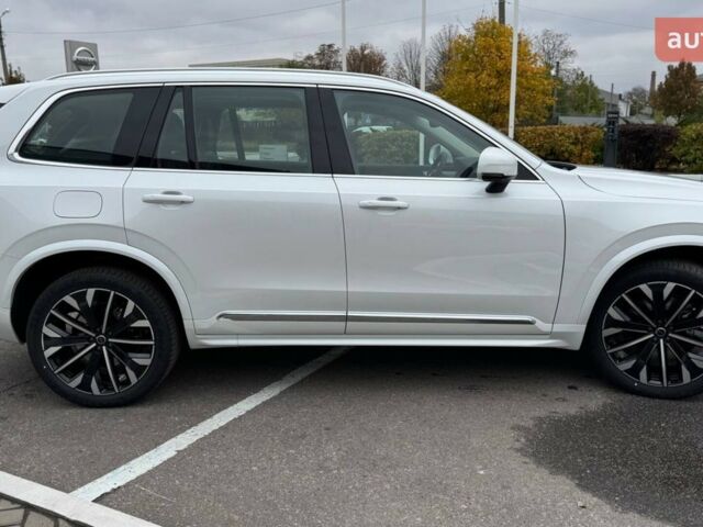 Вольво ХС90 2025 в Полтаве на Automoto.ua Вольво ХС90, объемом двигателя 1.97 л и пробегом 0 тыс. км за 102247 $, фото 4 на Automoto.ua