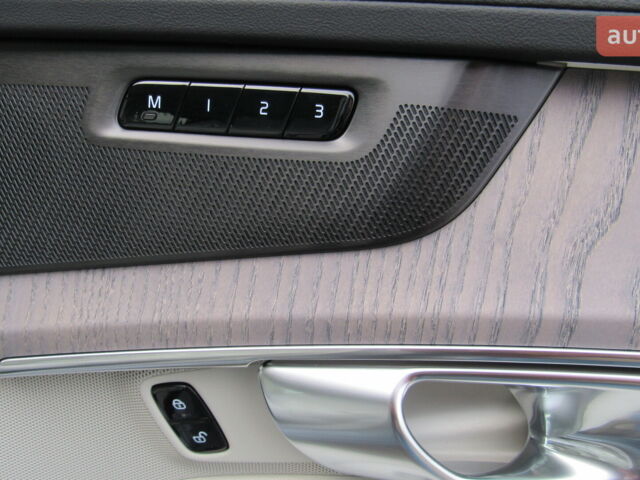 купить новое авто Вольво ХС90 2025 года от официального дилера Автоцентр AUTO.RIA Вольво фото