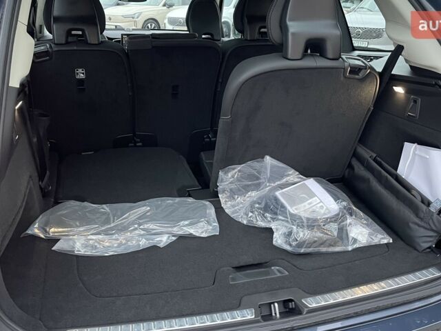 Вольво ХС90, объемом двигателя 1.97 л и пробегом 0 тыс. км за 102285 $, фото 37 на Automoto.ua