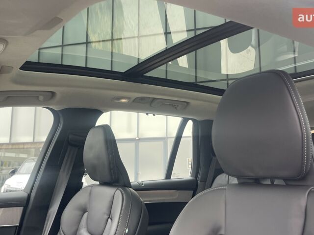 Вольво ХС90, объемом двигателя 1.97 л и пробегом 0 тыс. км за 103113 $, фото 19 на Automoto.ua
