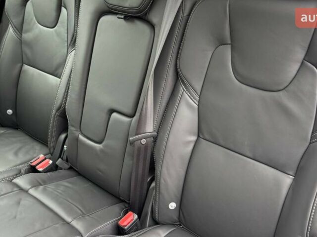 Вольво ХС90 2025 в Полтаве на Automoto.ua Вольво ХС90, объемом двигателя 1.97 л и пробегом 0 тыс. км за 102247 $, фото 15 на Automoto.ua