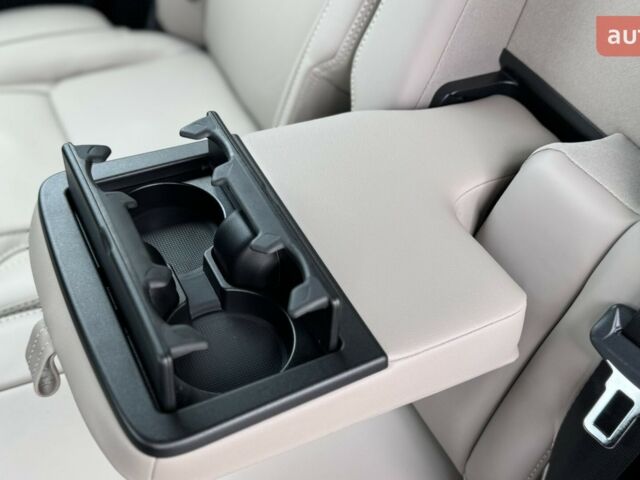 Вольво ХС90, объемом двигателя 1.97 л и пробегом 0 тыс. км за 91839 $, фото 34 на Automoto.ua