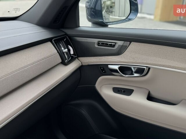 Вольво ХС90, объемом двигателя 1.97 л и пробегом 0 тыс. км за 91839 $, фото 24 на Automoto.ua