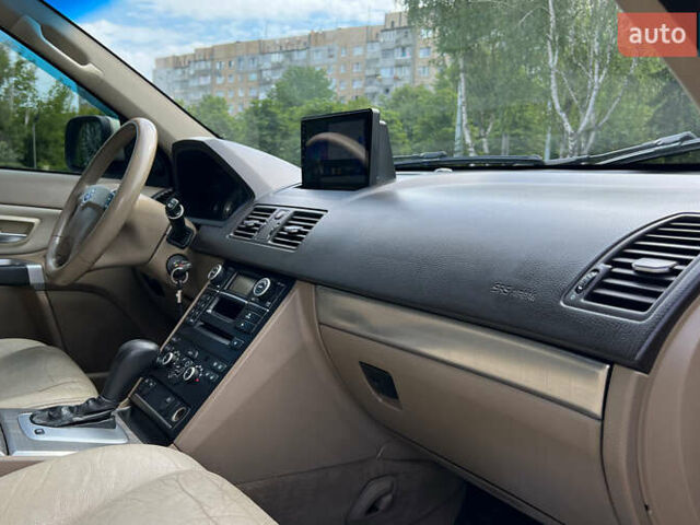Жовтий Вольво ХС90, об'ємом двигуна 3.19 л та пробігом 317 тис. км за 8900 $, фото 9 на Automoto.ua