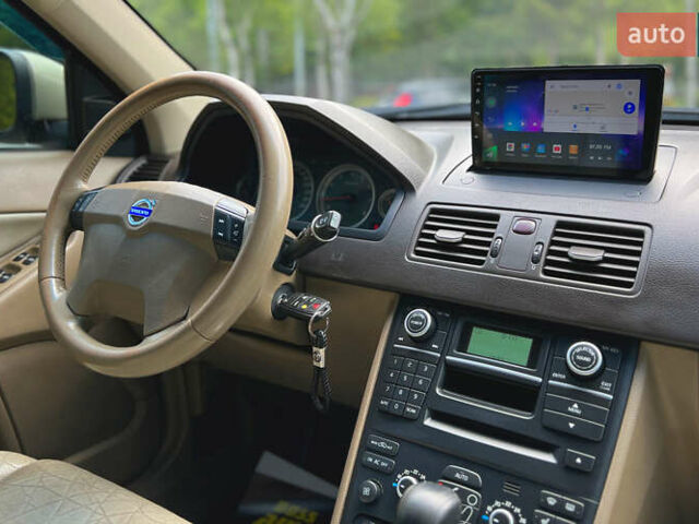 Жовтий Вольво ХС90, об'ємом двигуна 3.19 л та пробігом 317 тис. км за 8900 $, фото 12 на Automoto.ua