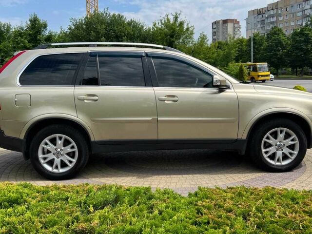 Желтый Вольво ХС90, объемом двигателя 3.2 л и пробегом 317 тыс. км за 8900 $, фото 7 на Automoto.ua