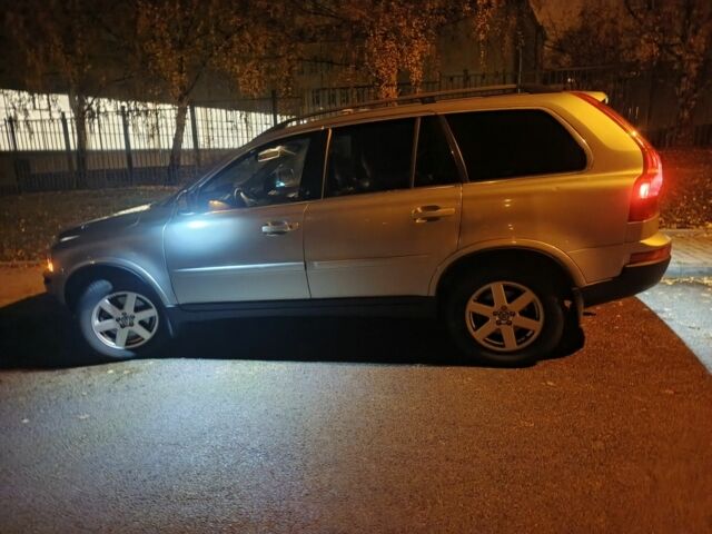 Сірий Вольво ХС90, об'ємом двигуна 2.4 л та пробігом 240 тис. км за 11500 $, фото 11 на Automoto.ua