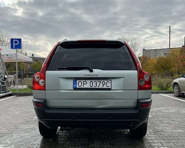 Серый Вольво ХС90, объемом двигателя 2.4 л и пробегом 250 тыс. км за 4200 $, фото 5 на Automoto.ua