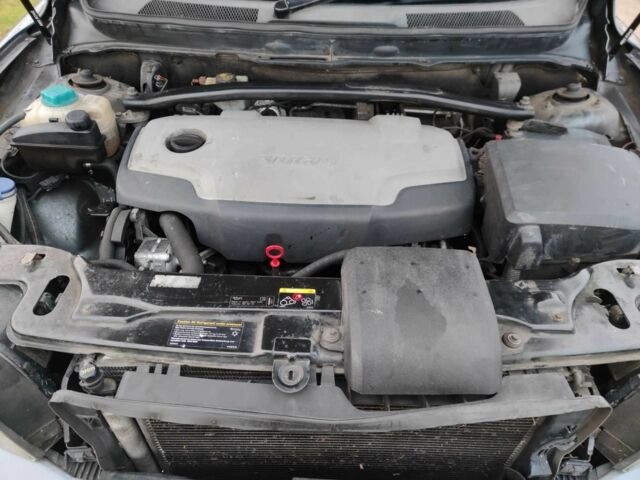 Серый Вольво ХС90, объемом двигателя 2.4 л и пробегом 195 тыс. км за 3800 $, фото 22 на Automoto.ua