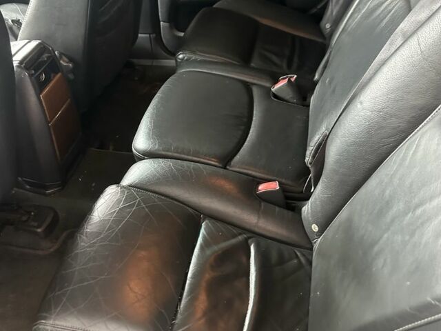 Серый Вольво ХС90, объемом двигателя 2.4 л и пробегом 351 тыс. км за 5100 $, фото 5 на Automoto.ua