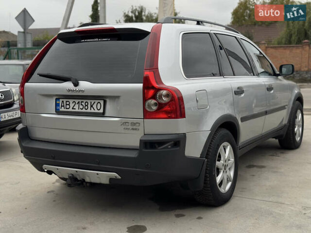 Серый Вольво ХС90, объемом двигателя 2.4 л и пробегом 280 тыс. км за 7200 $, фото 11 на Automoto.ua