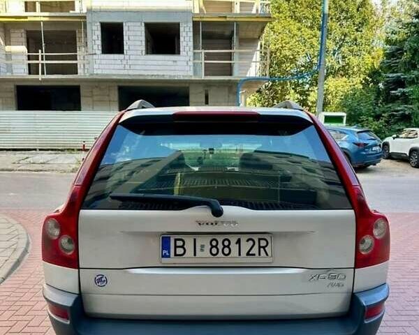 Сірий Вольво ХС90, об'ємом двигуна 2.4 л та пробігом 227 тис. км за 3800 $, фото 4 на Automoto.ua