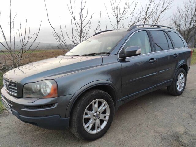 Серый Вольво ХС90, объемом двигателя 2.4 л и пробегом 195 тыс. км за 3800 $, фото 8 на Automoto.ua