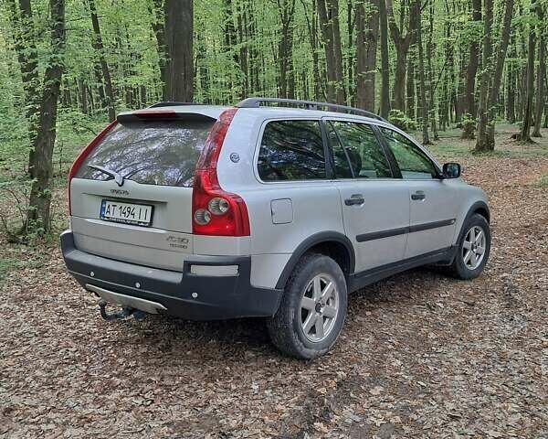 Серый Вольво ХС90, объемом двигателя 2.4 л и пробегом 320 тыс. км за 9400 $, фото 10 на Automoto.ua