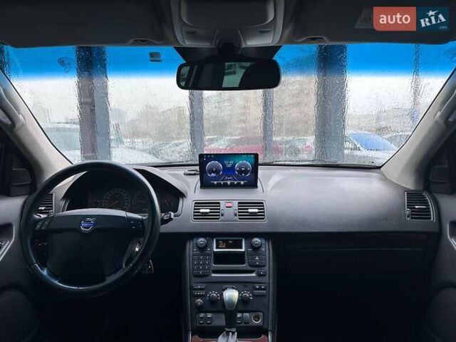 Серый Вольво ХС90, объемом двигателя 2.4 л и пробегом 311 тыс. км за 10490 $, фото 12 на Automoto.ua