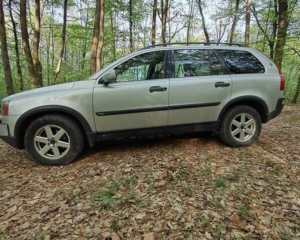 Серый Вольво ХС90, объемом двигателя 2.4 л и пробегом 320 тыс. км за 9400 $, фото 5 на Automoto.ua