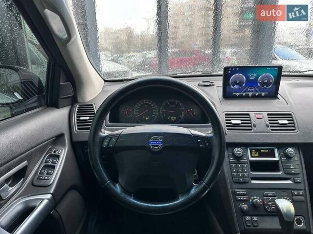 Серый Вольво ХС90, объемом двигателя 2.4 л и пробегом 311 тыс. км за 10490 $, фото 14 на Automoto.ua