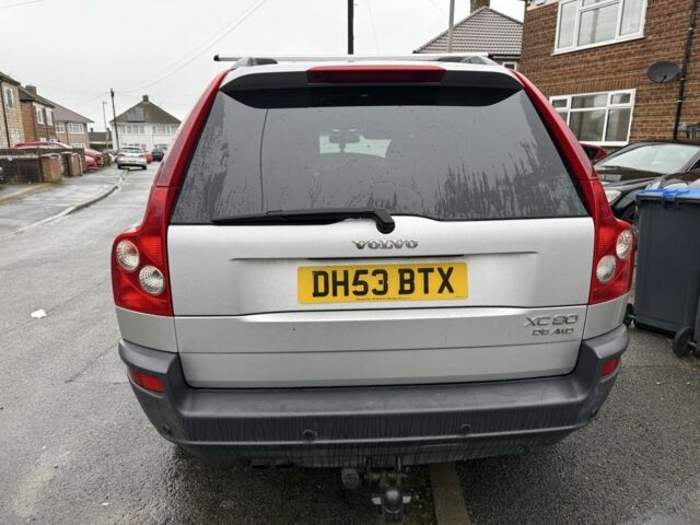 Сірий Вольво ХС90, об'ємом двигуна 2.4 л та пробігом 185 тис. км за 2900 $, фото 8 на Automoto.ua