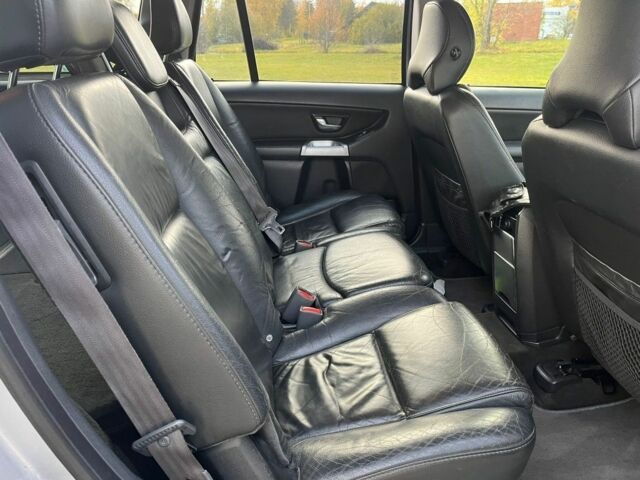 Серый Вольво ХС90, объемом двигателя 0 л и пробегом 400 тыс. км за 4900 $, фото 6 на Automoto.ua