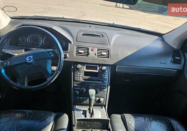 Серый Вольво ХС90, объемом двигателя 2.4 л и пробегом 335 тыс. км за 5351 $, фото 7 на Automoto.ua