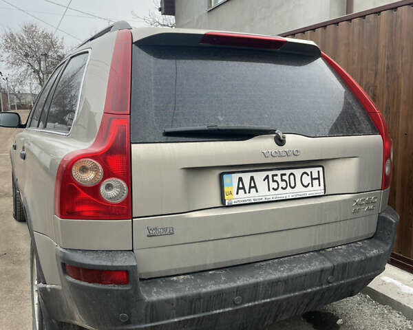 Серый Вольво ХС90, объемом двигателя 2.52 л и пробегом 270 тыс. км за 7700 $, фото 4 на Automoto.ua