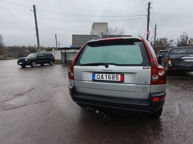 Сірий Вольво ХС90, об'ємом двигуна 2.4 л та пробігом 247 тис. км за 4271 $, фото 2 на Automoto.ua