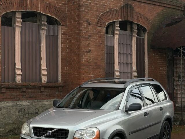 Сірий Вольво ХС90, об'ємом двигуна 2.4 л та пробігом 245 тис. км за 5900 $, фото 1 на Automoto.ua