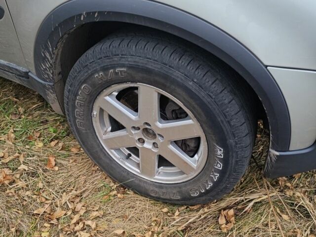 Сірий Вольво ХС90, об'ємом двигуна 2.4 л та пробігом 372 тис. км за 4800 $, фото 4 на Automoto.ua