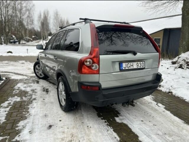 Серый Вольво ХС90, объемом двигателя 2.4 л и пробегом 249 тыс. км за 2610 $, фото 2 на Automoto.ua